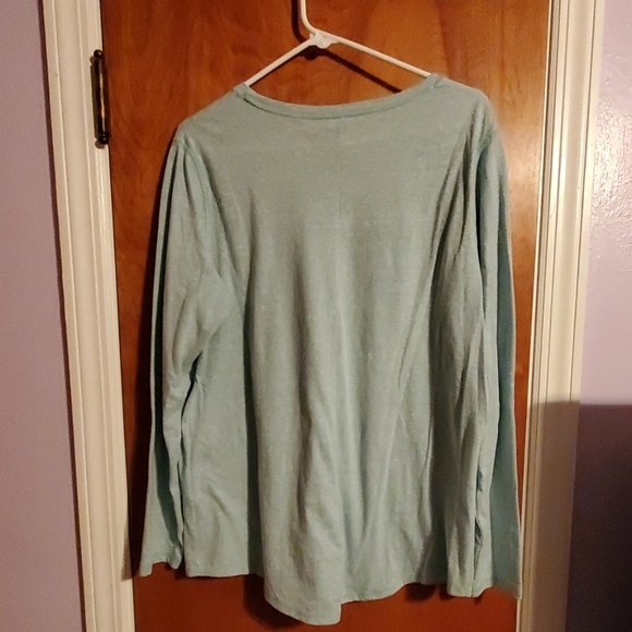 Top - Picture 3 of 3